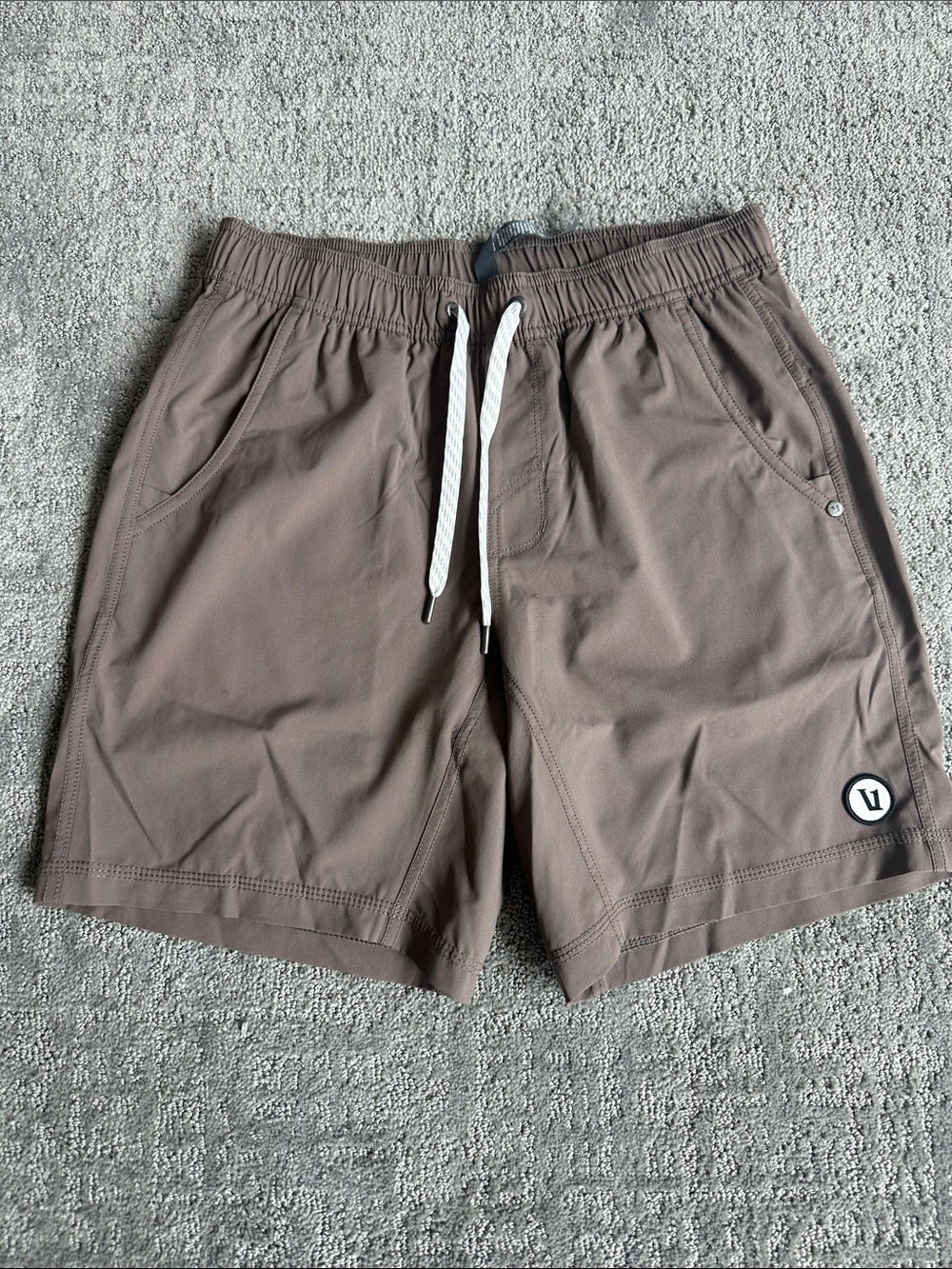 Vuori Men's Kore Unlined 7” Lighy Brown / Mocha Athletic Drawstring Shorts